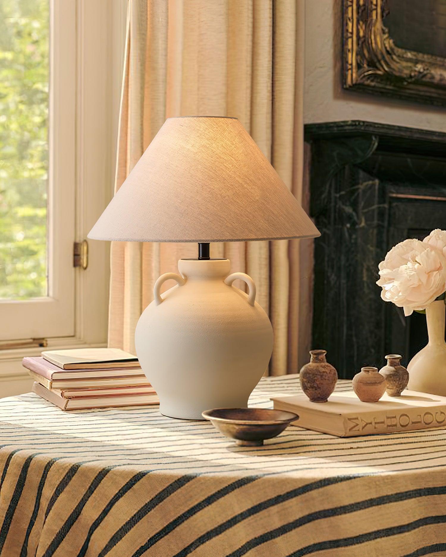Old Wine Pot Table Lamp 15.7