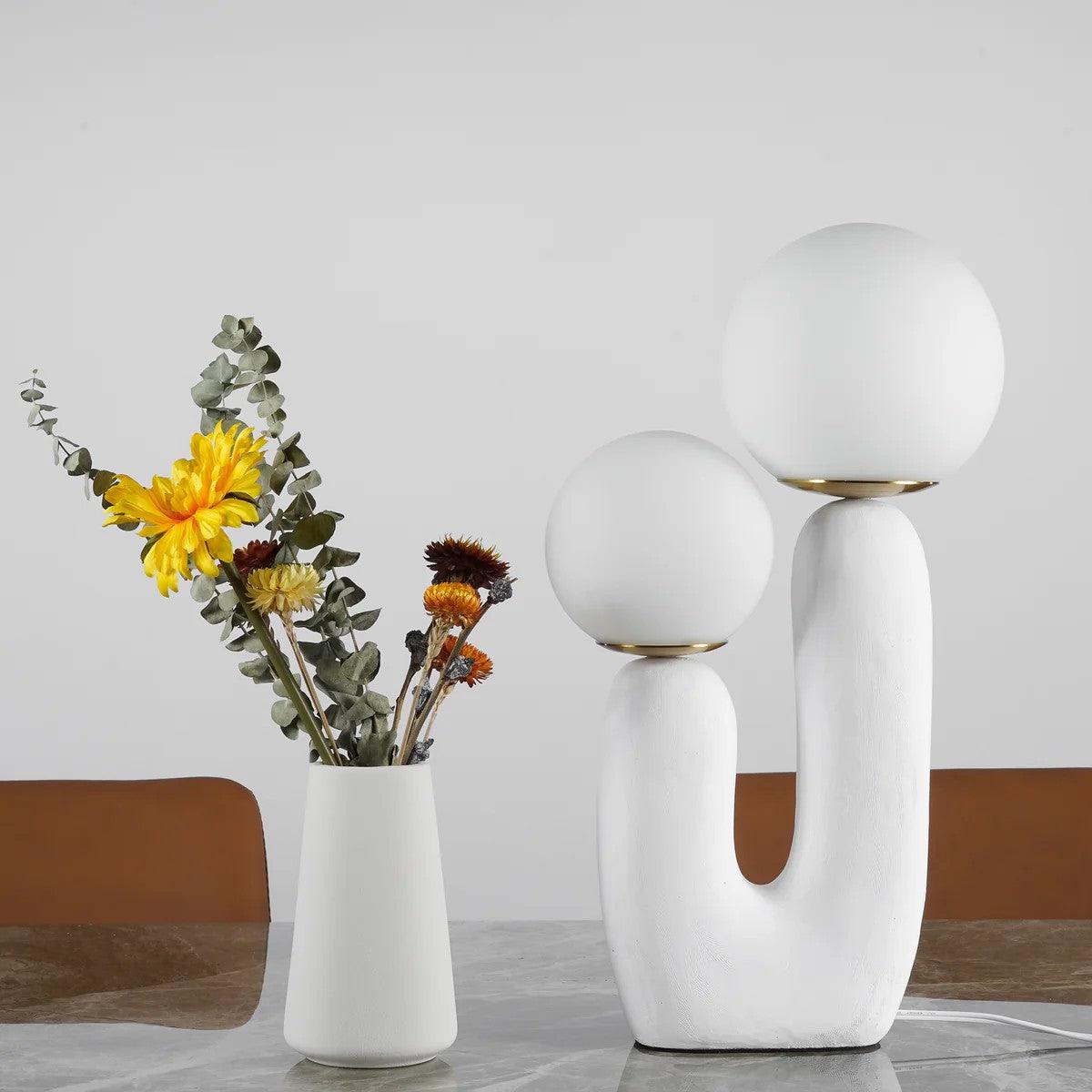 Oo Smooth Table Lamp 10.2