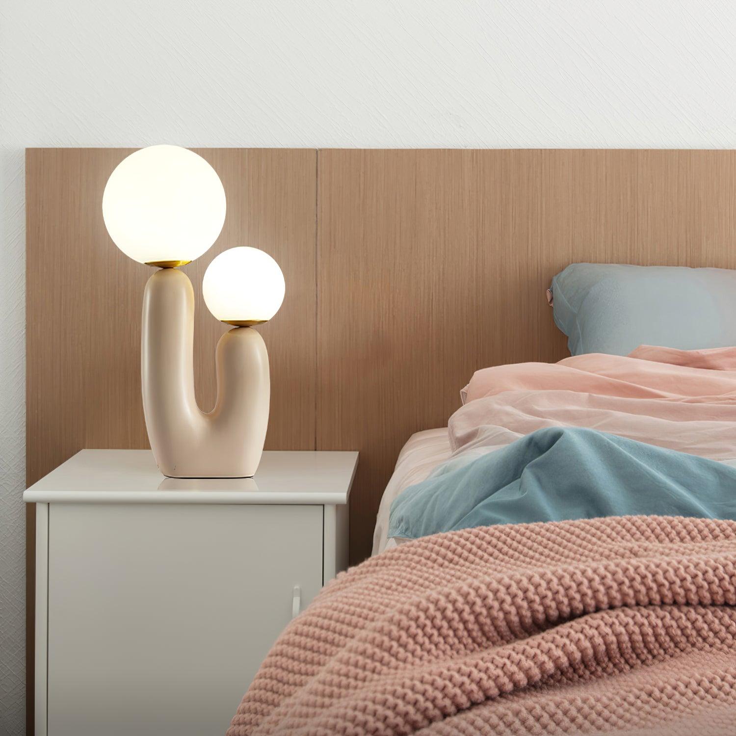 Oo Smooth Table Lamp 10.2