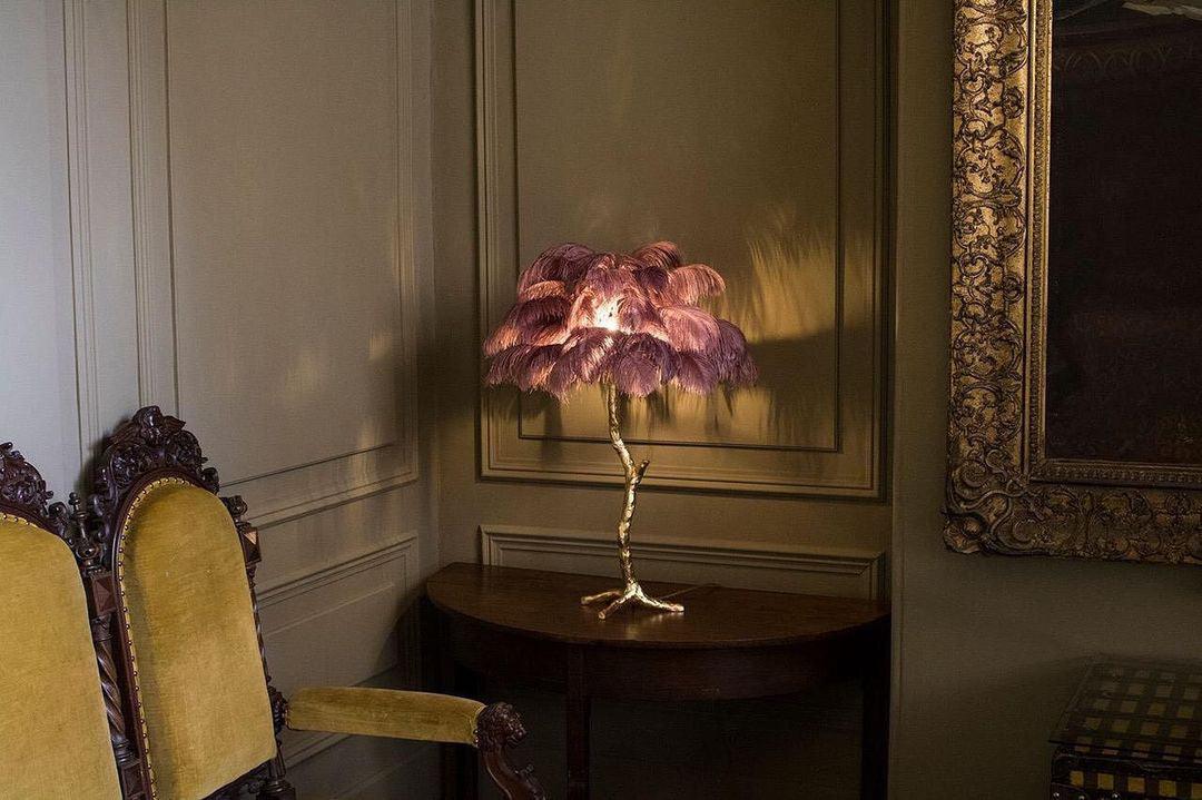 Ostrich Feather Reading Table Lamp