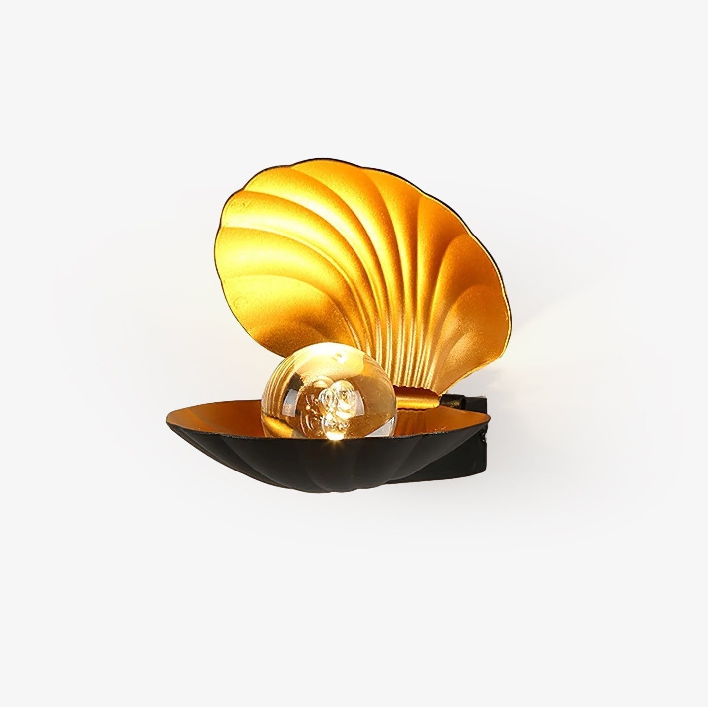 Pearl Clam Wall Sconce