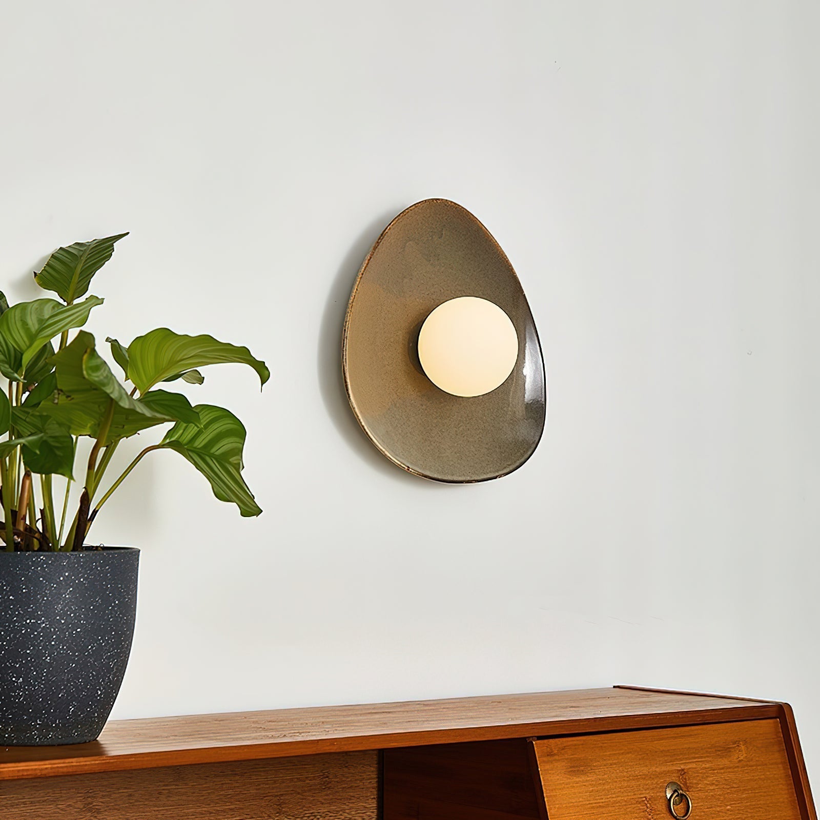 Pebble Disc Wall Light 11.8