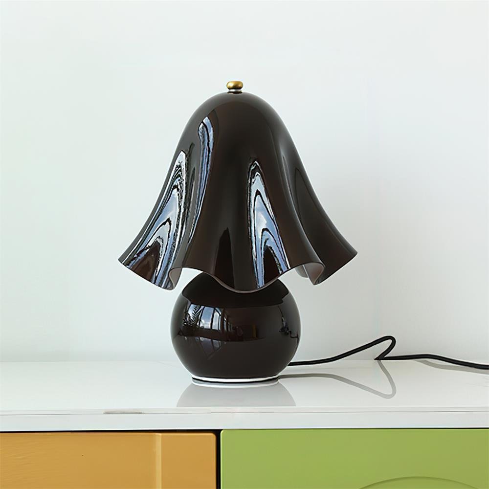Petalia Table Lamp