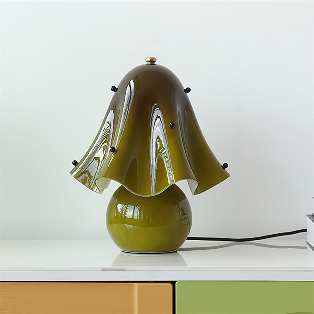 Petalia Table Lamp