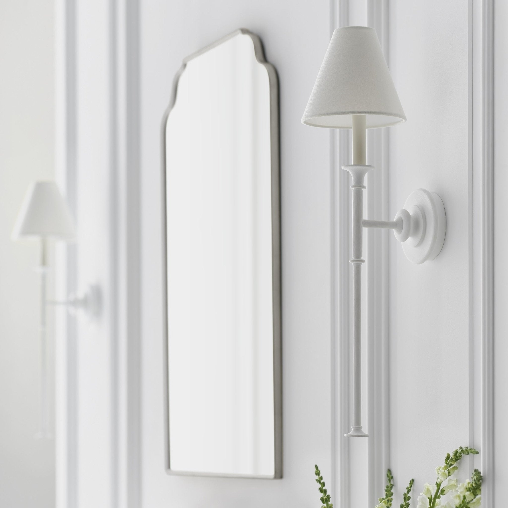 Luella Wall Lamp