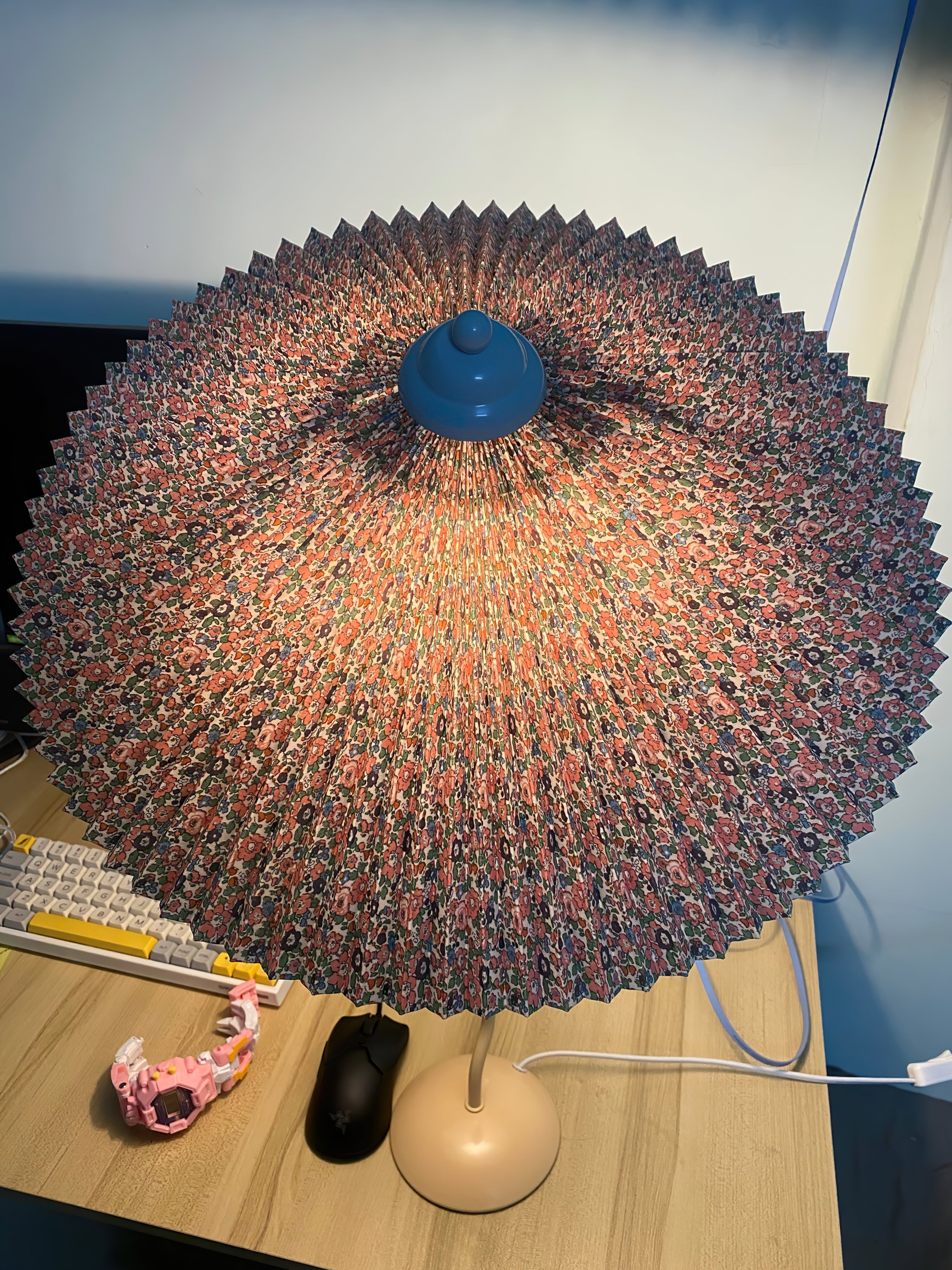 Pleated Hat Portable Lamp Table Lamp