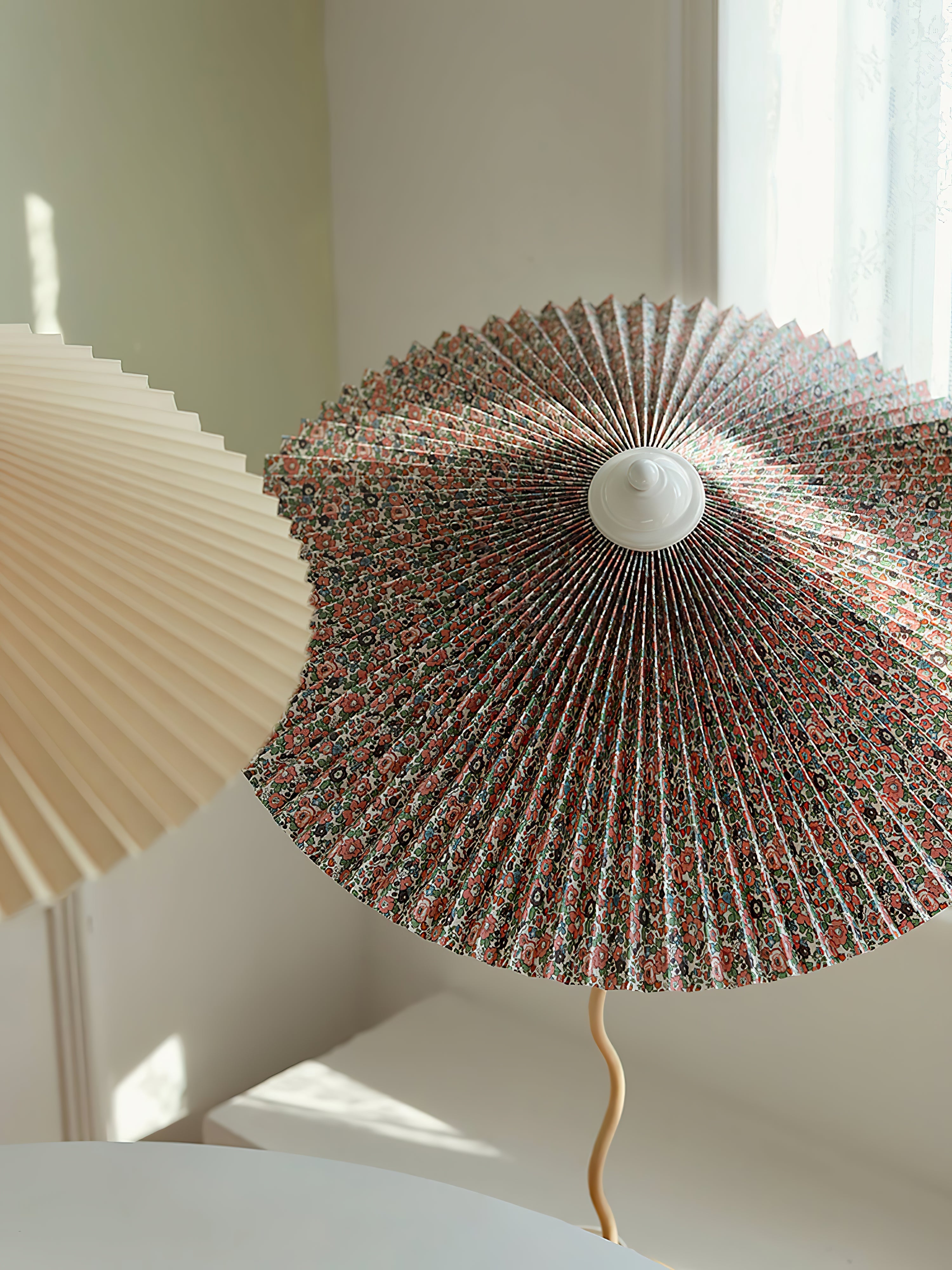 Pleated Hat Portable Lamp Table Lamp