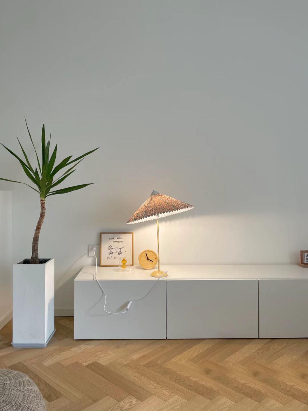 Pleated Hat Portable Lamp Table Lamp