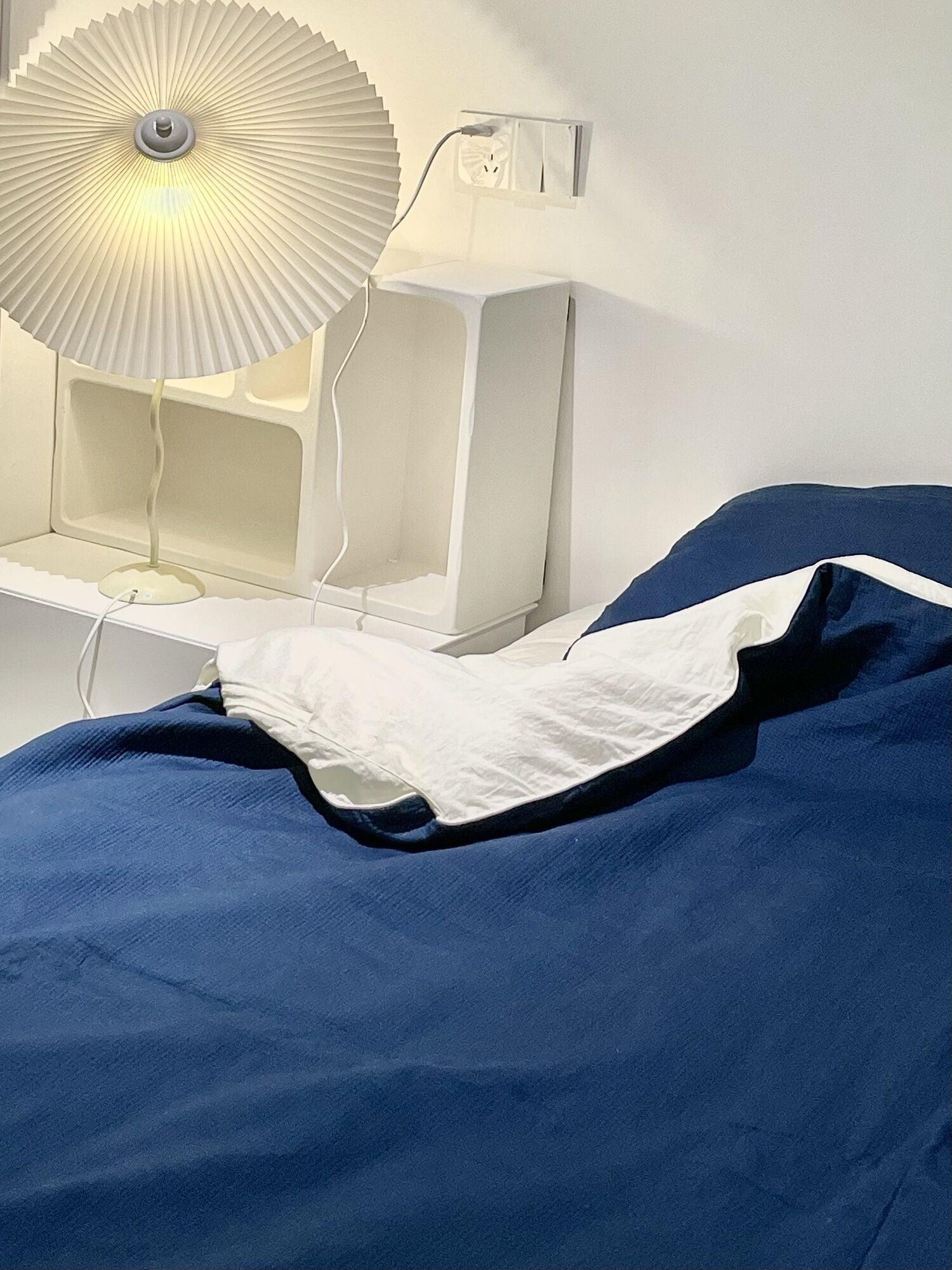 Pleated Hat Portable Lamp Table Lamp
