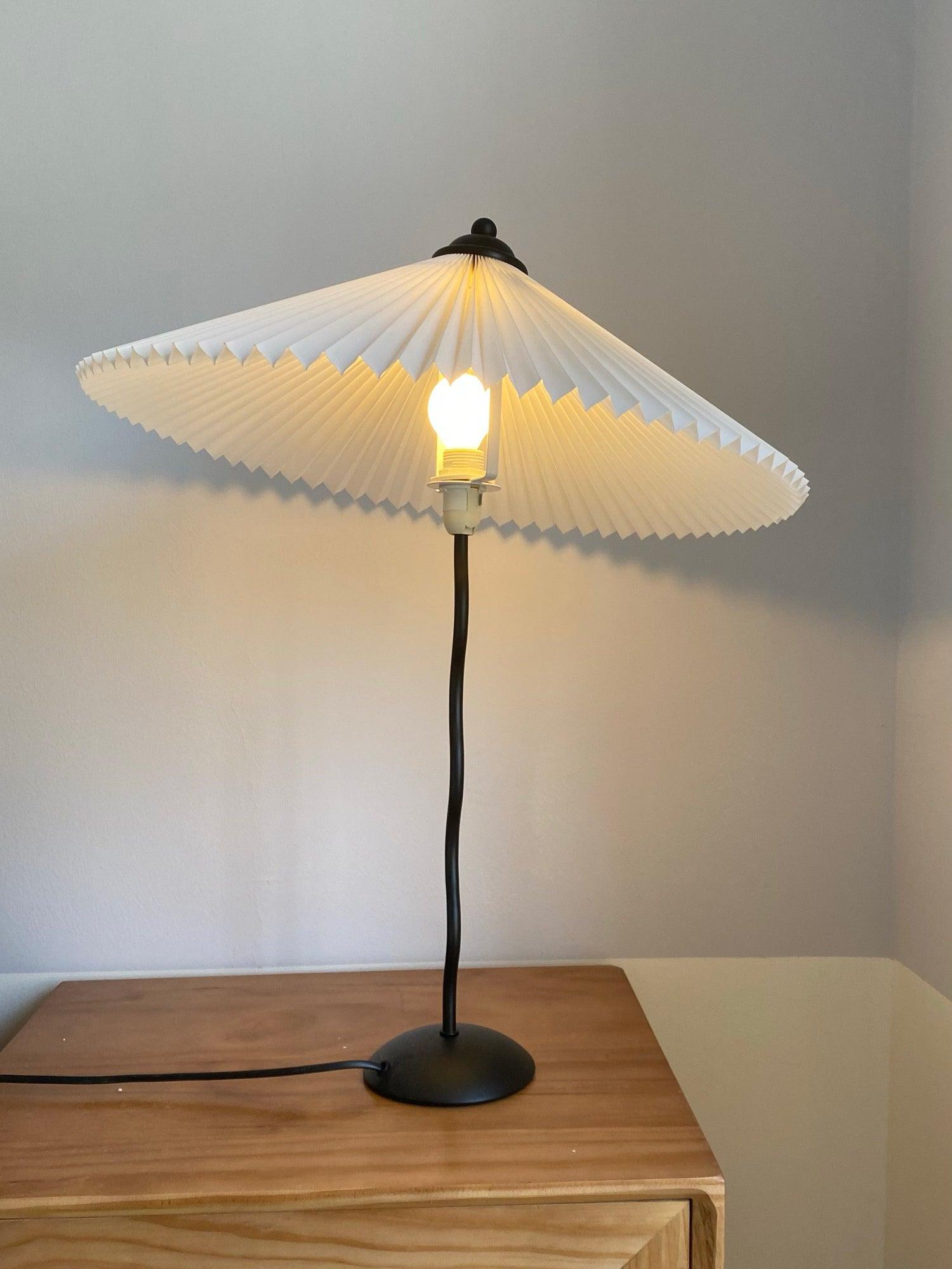 Pleated Hat Portable Lamp Table Lamp