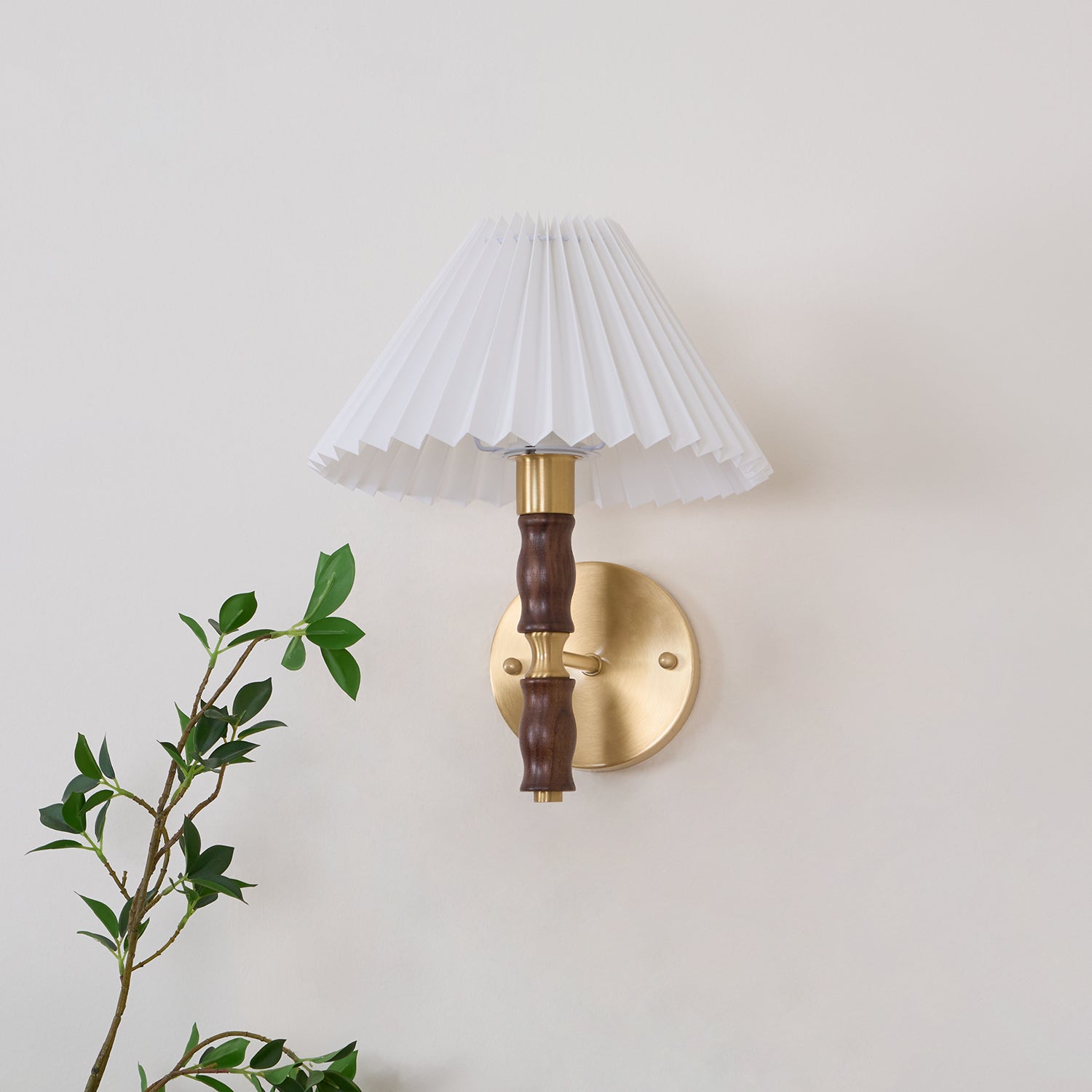 Pleated Walnut Lamp Bracket Wall Light