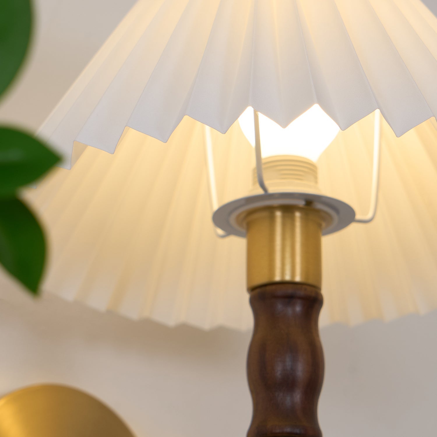 Pleated Walnut Lamp Bracket Wall Light
