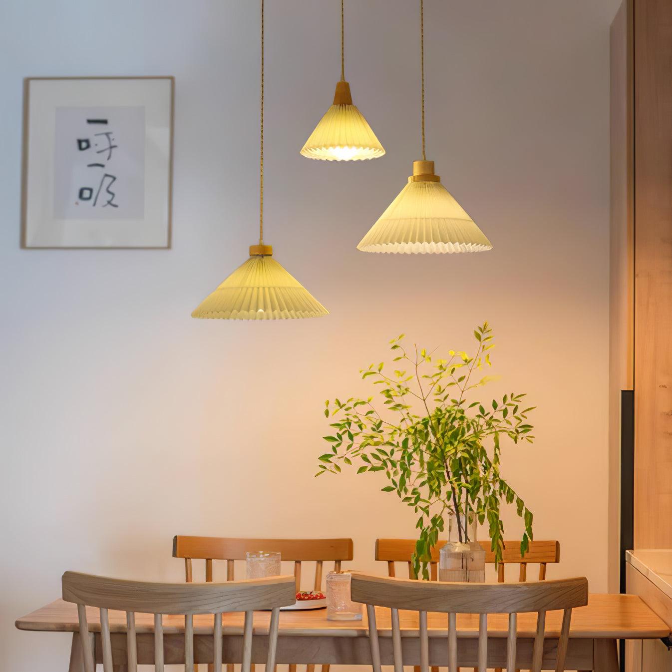 Pleated Wooden Pendant Light detail view 3