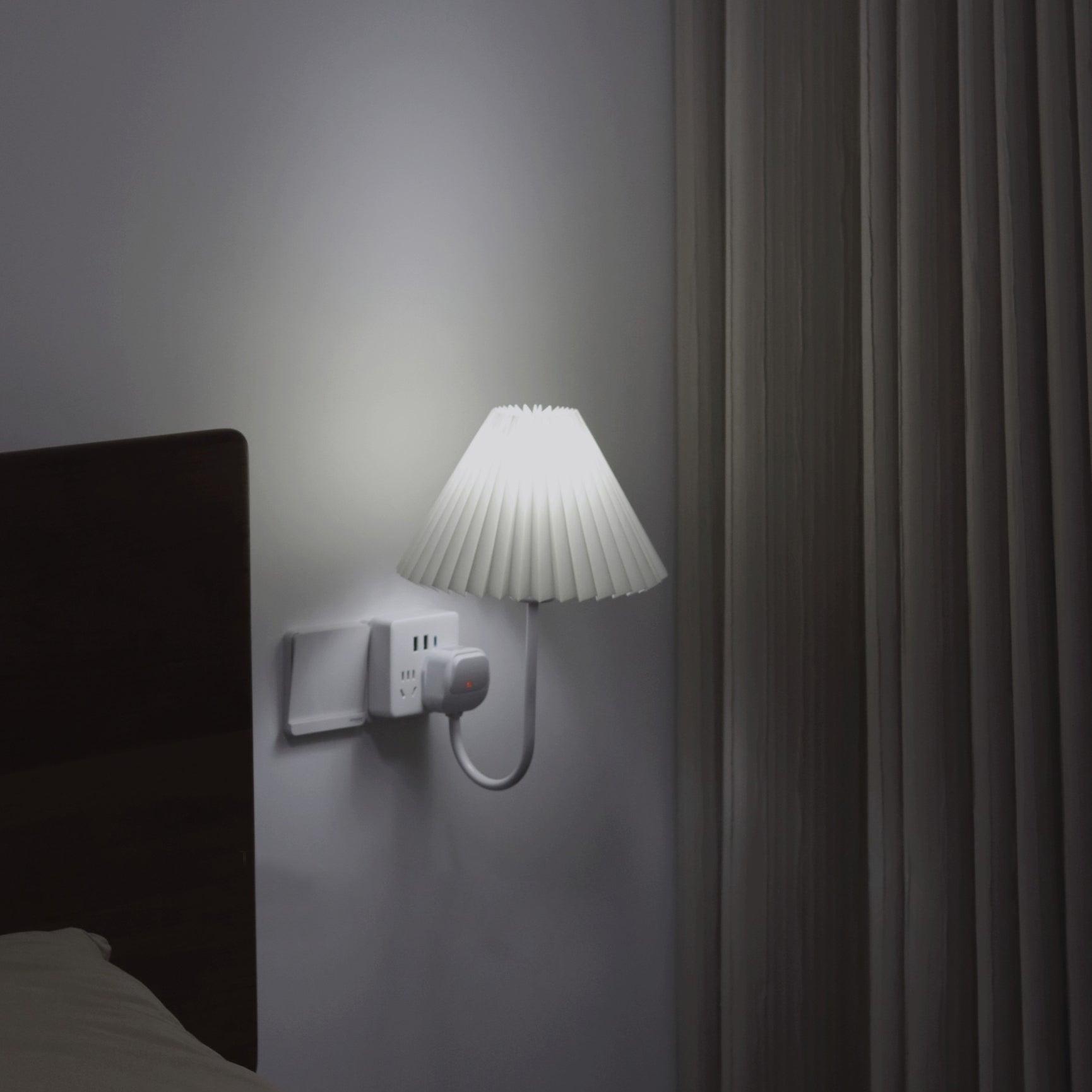 Plug-in Wall Sconce