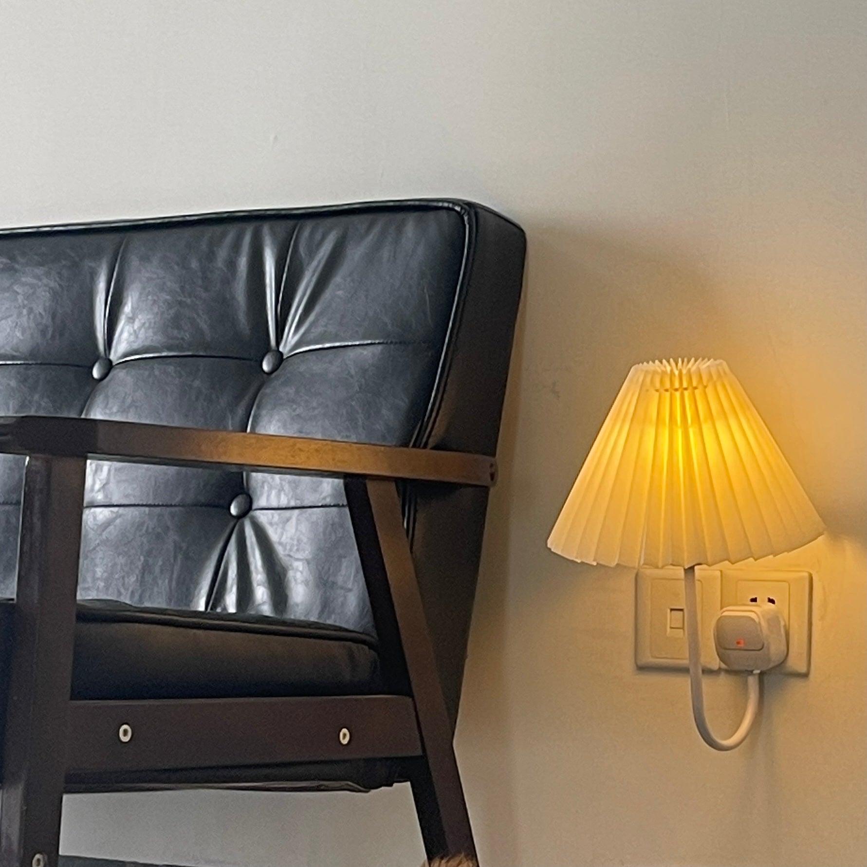 Plug-in Wall Sconce