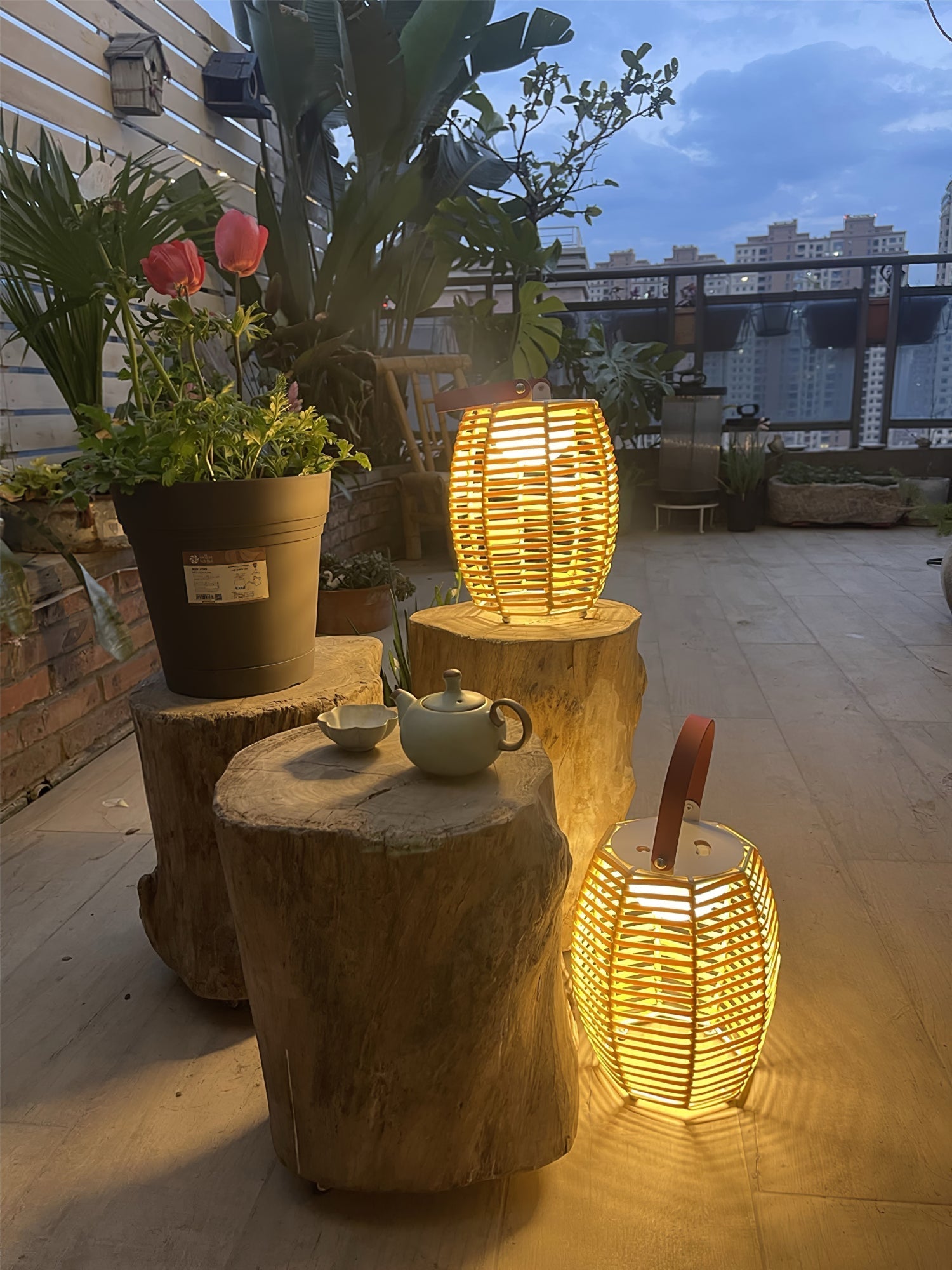 Lantern Built-in Battery Table Light, Bedside Table Lamp, detail 3