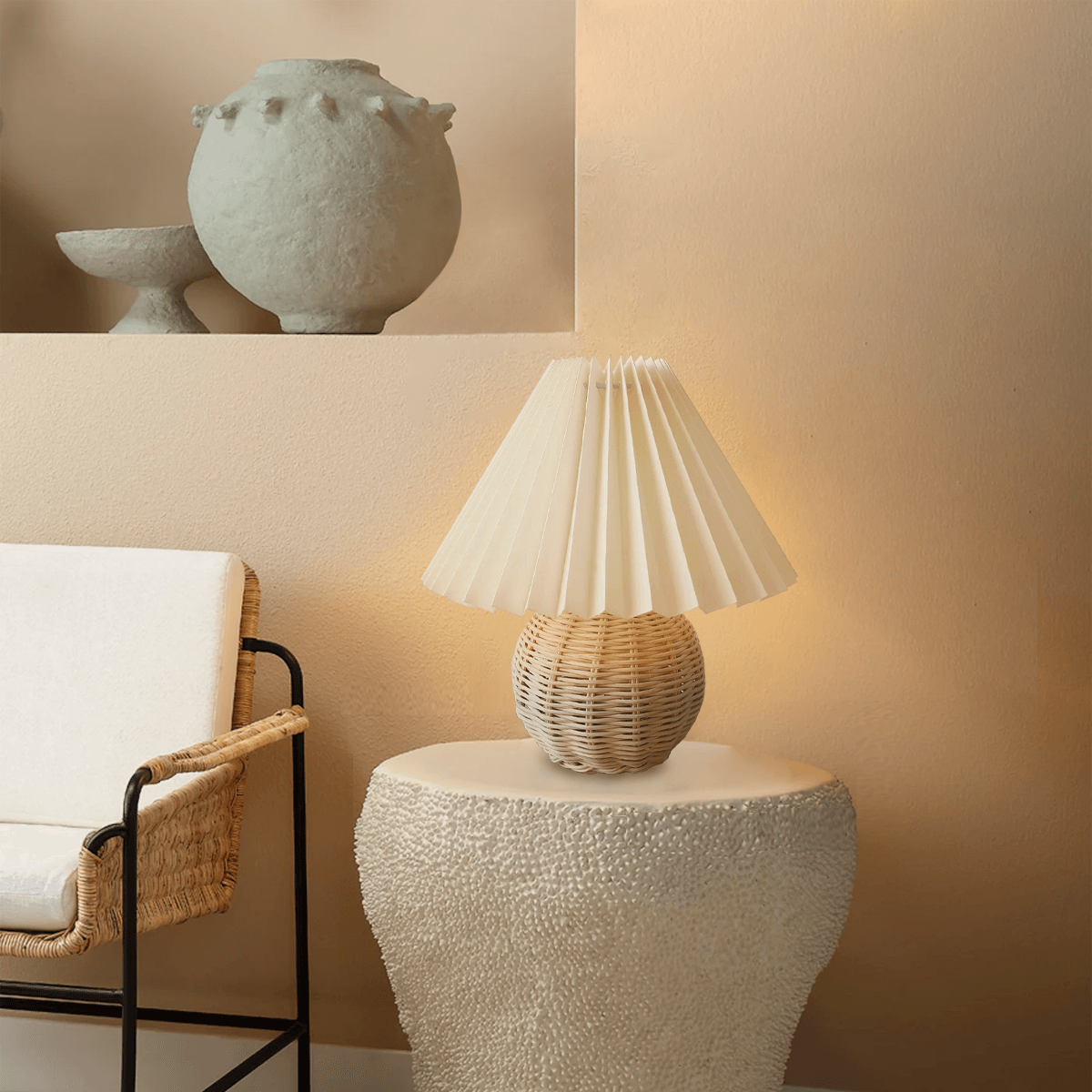 Rattan Pleated Table lamp 9.4