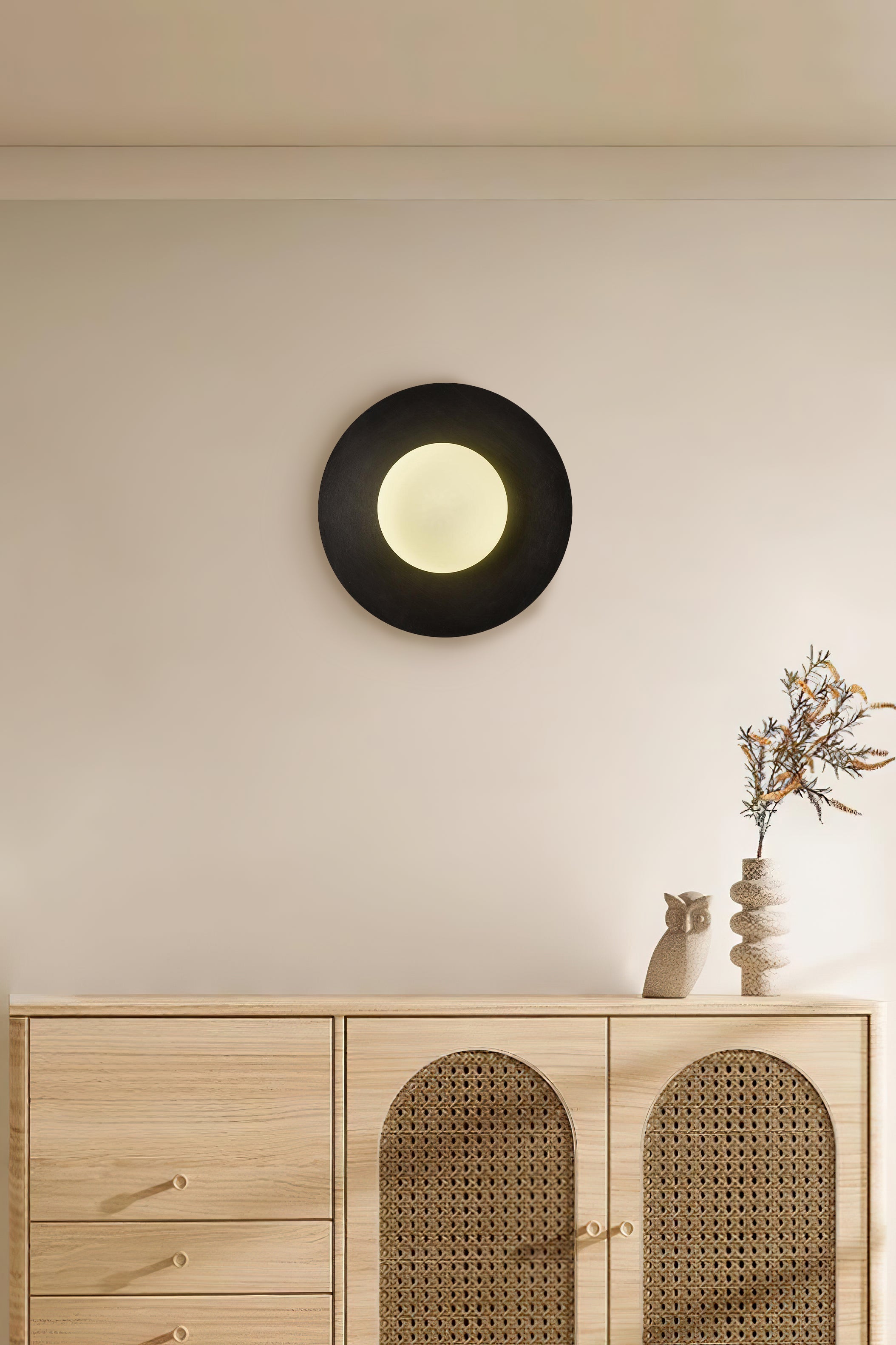 Round Glass Art Wall Lamp