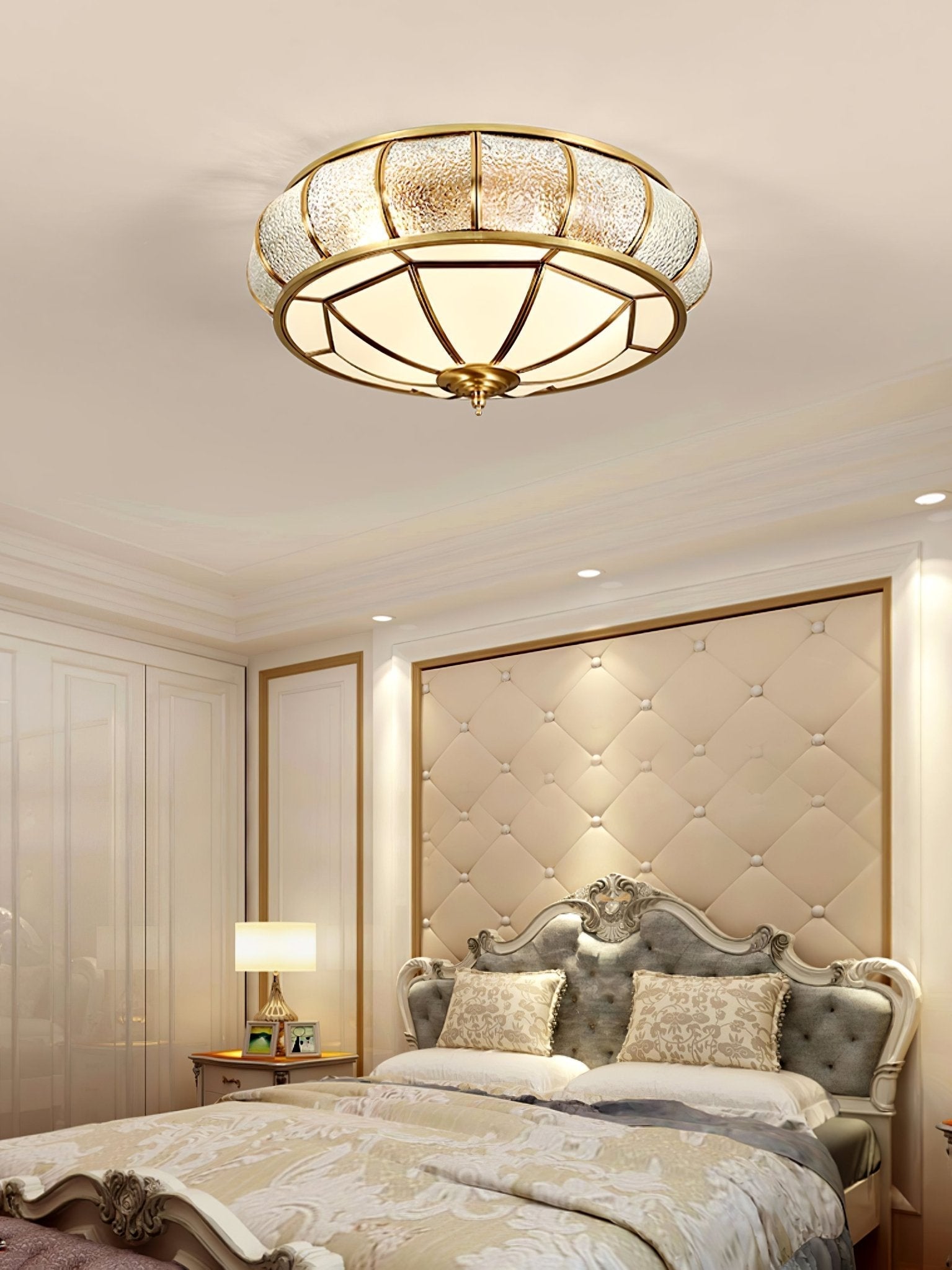 Round Textured Glass Ceiling Light — product detail 3