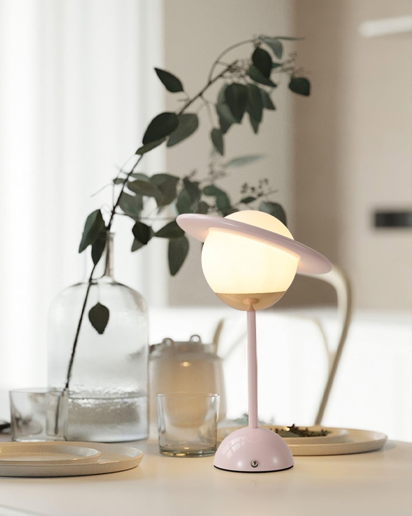 Saturn Planet Desk Lamp