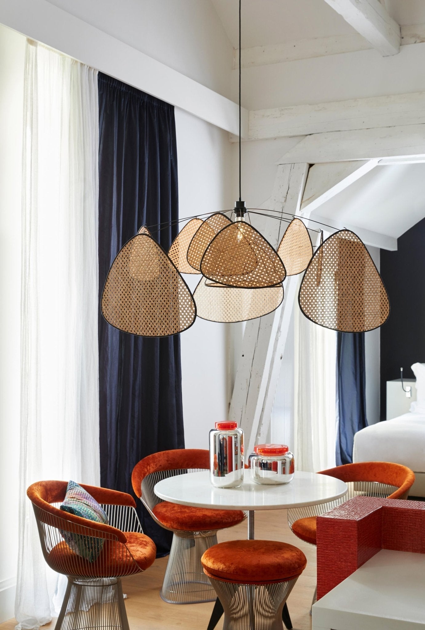 Screen Cannage Swag Light Chandelier