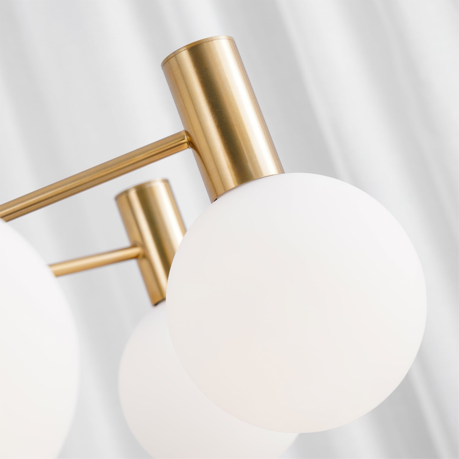 Selva Electrolier Chandelier detail view 41