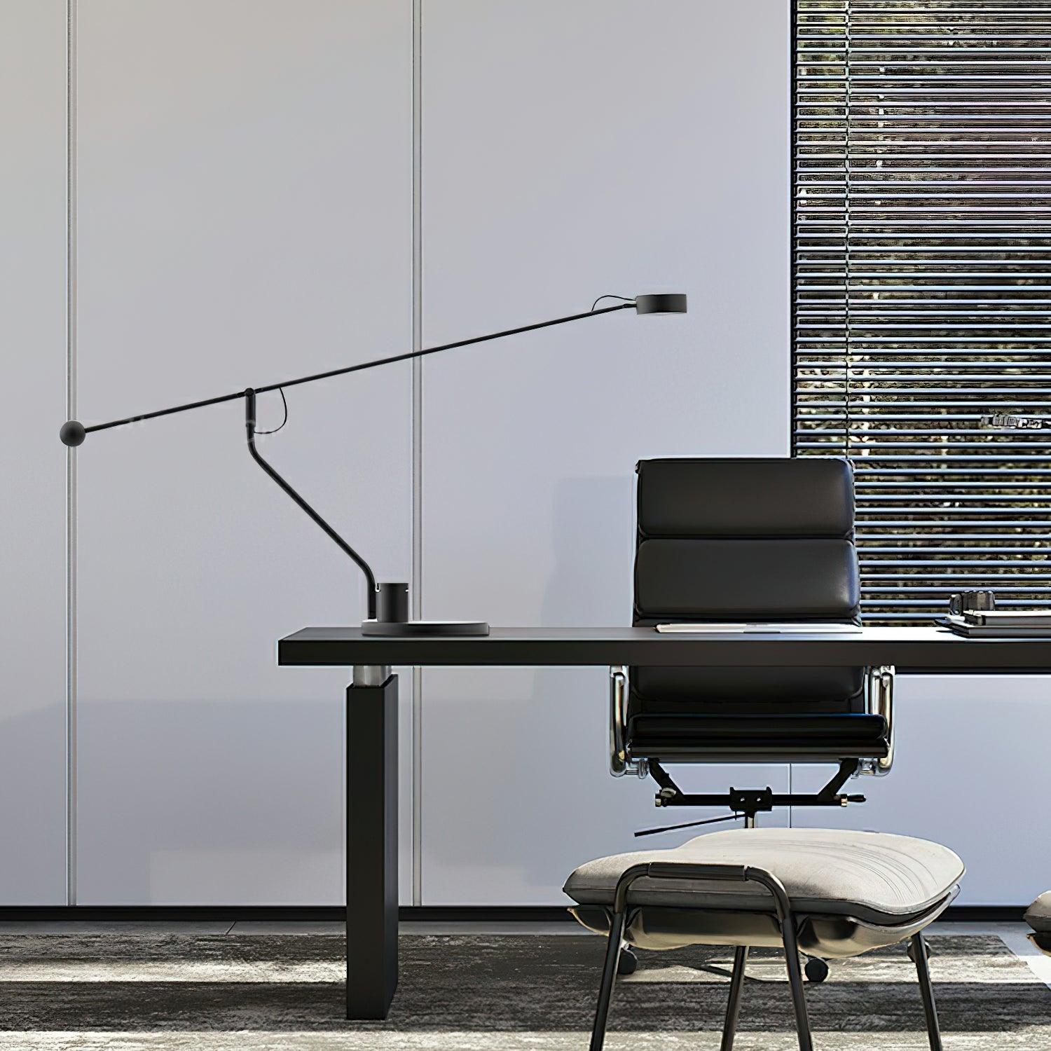 Shadow Pole Table Lamp 42.1