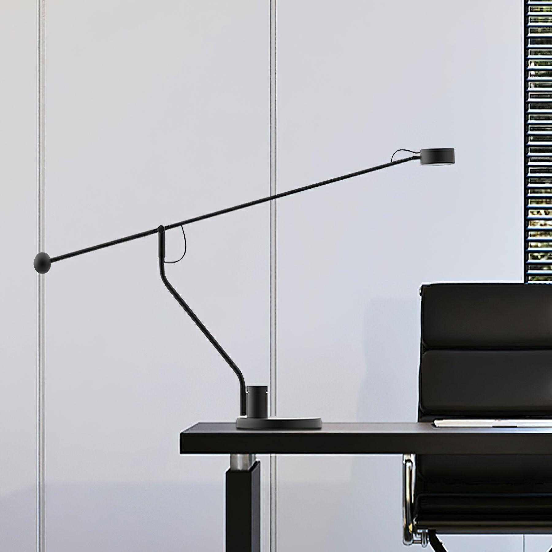 Shadow Pole Table Lamp 42.1