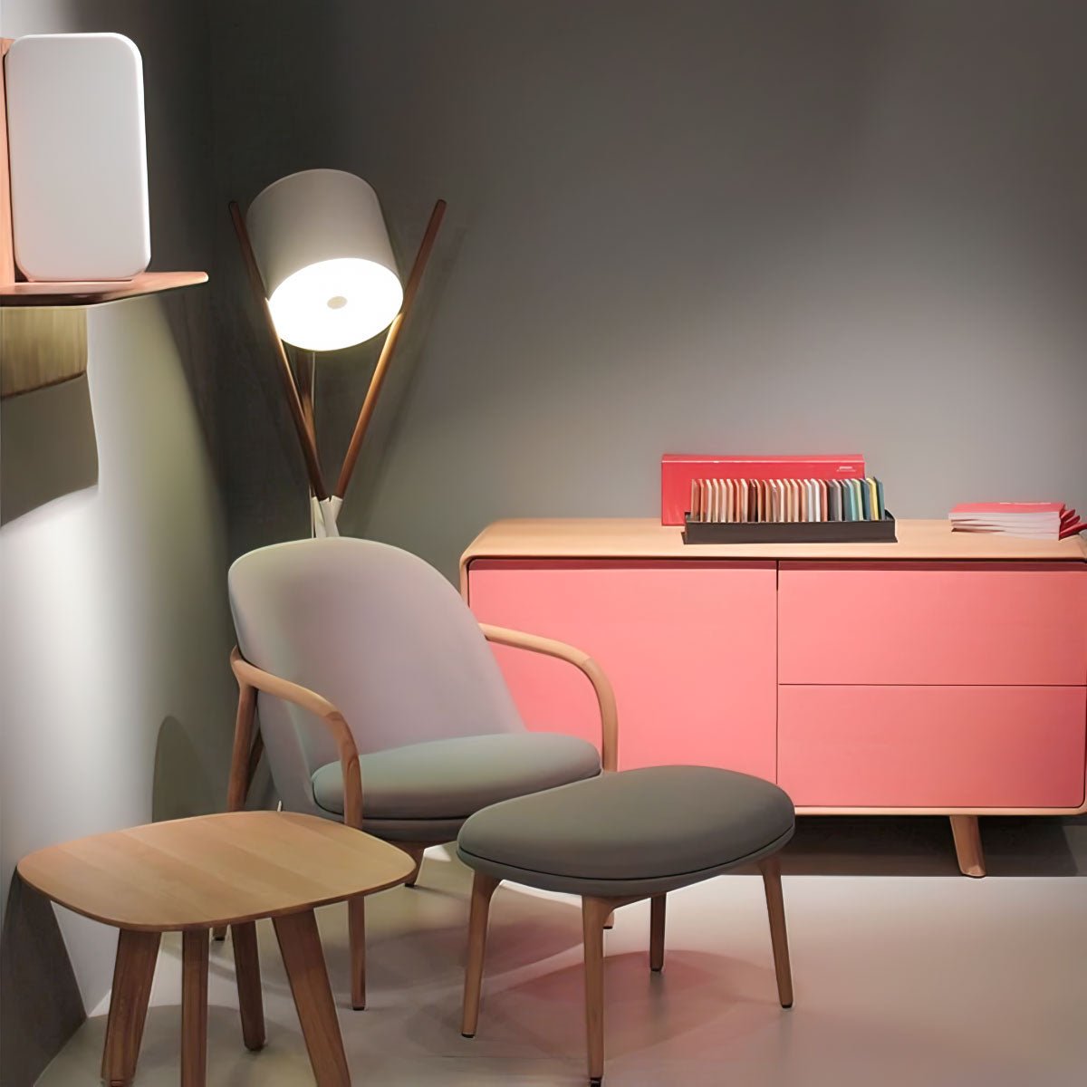 Shift Floor Lamp