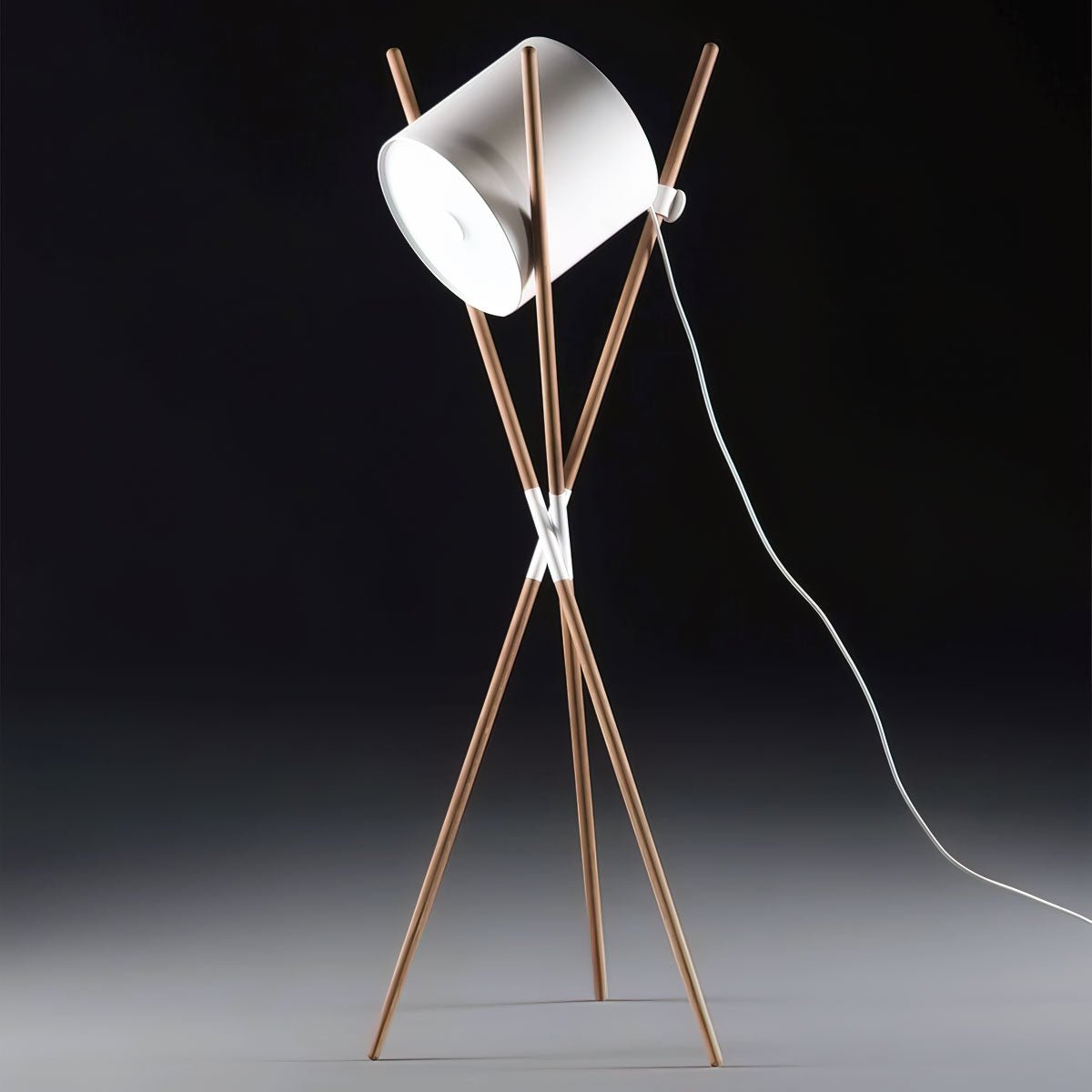 Shift Floor Lamp