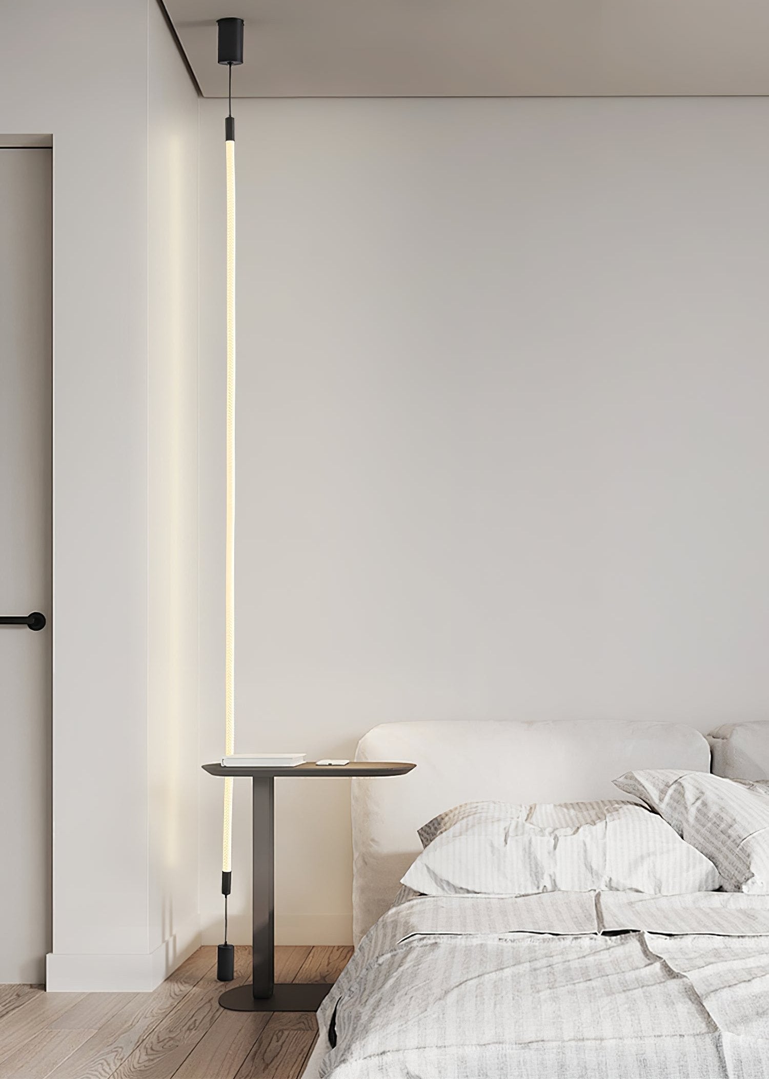 Silas Vertical Pendant Light detail view 9