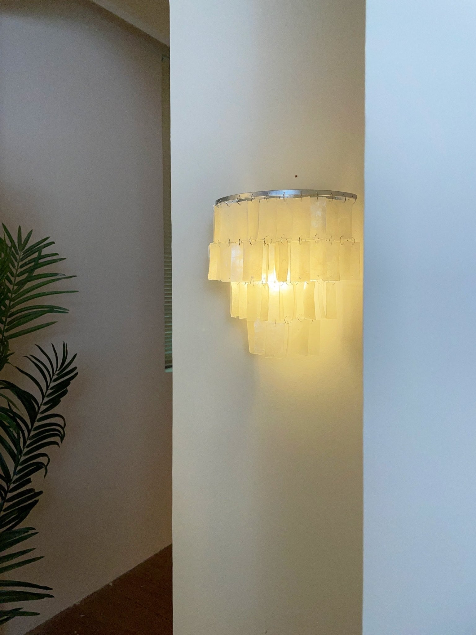 Skye Shell Tiered Wall Light, Hardwired Wall Sconce, detail 9