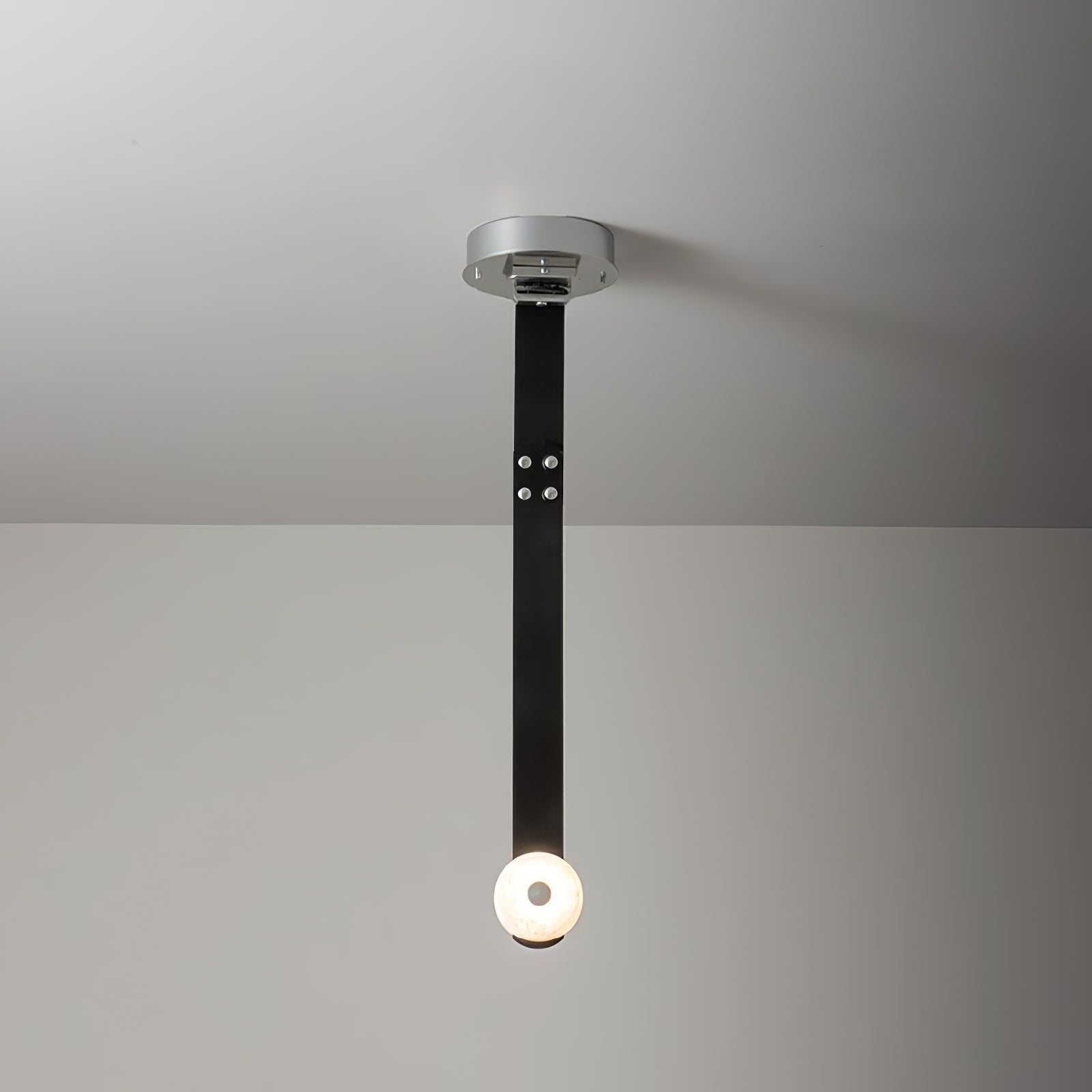 Snaps Alabaster Pendant Light