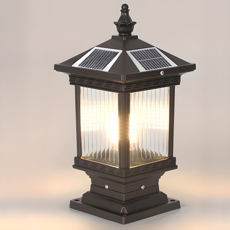 Solar Classic Lantern Outdoor Light