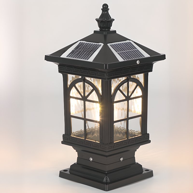 Solar Classic Lantern Outdoor Light
