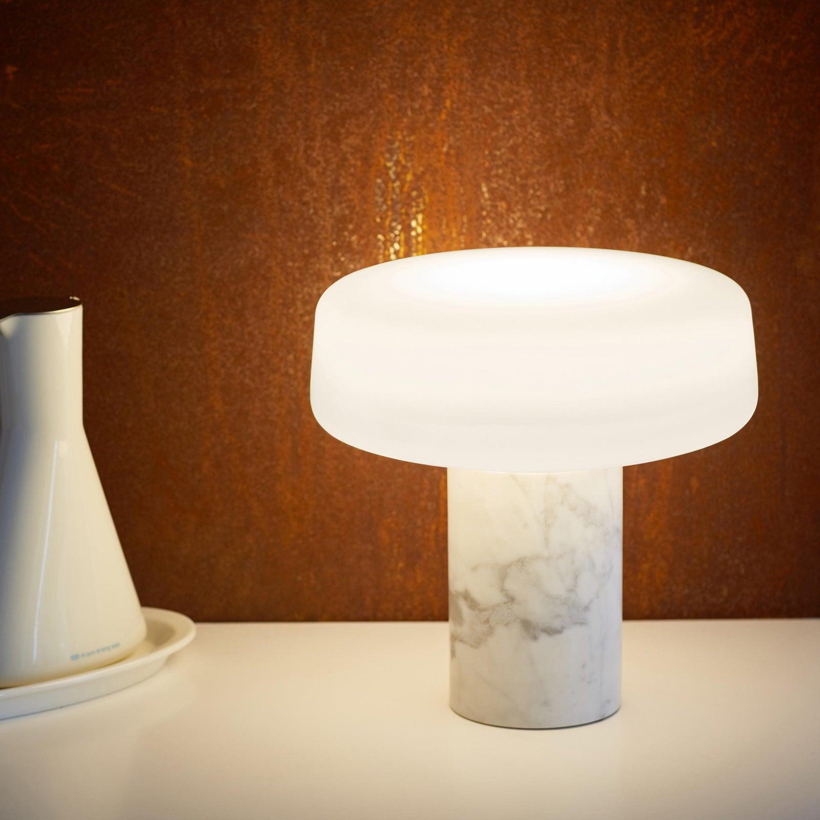 Solid Table Lamp
