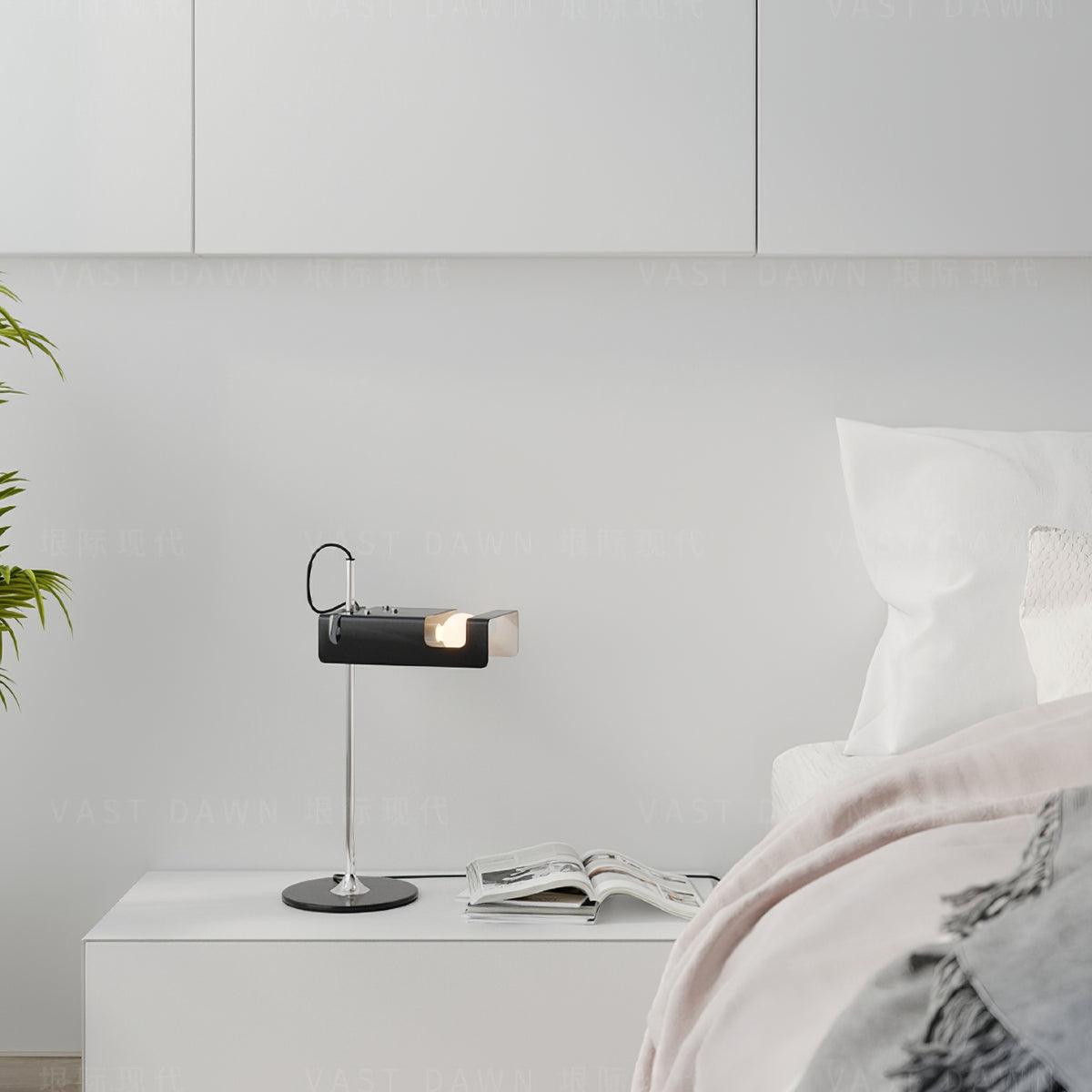 Spider Table Lamp 9.1