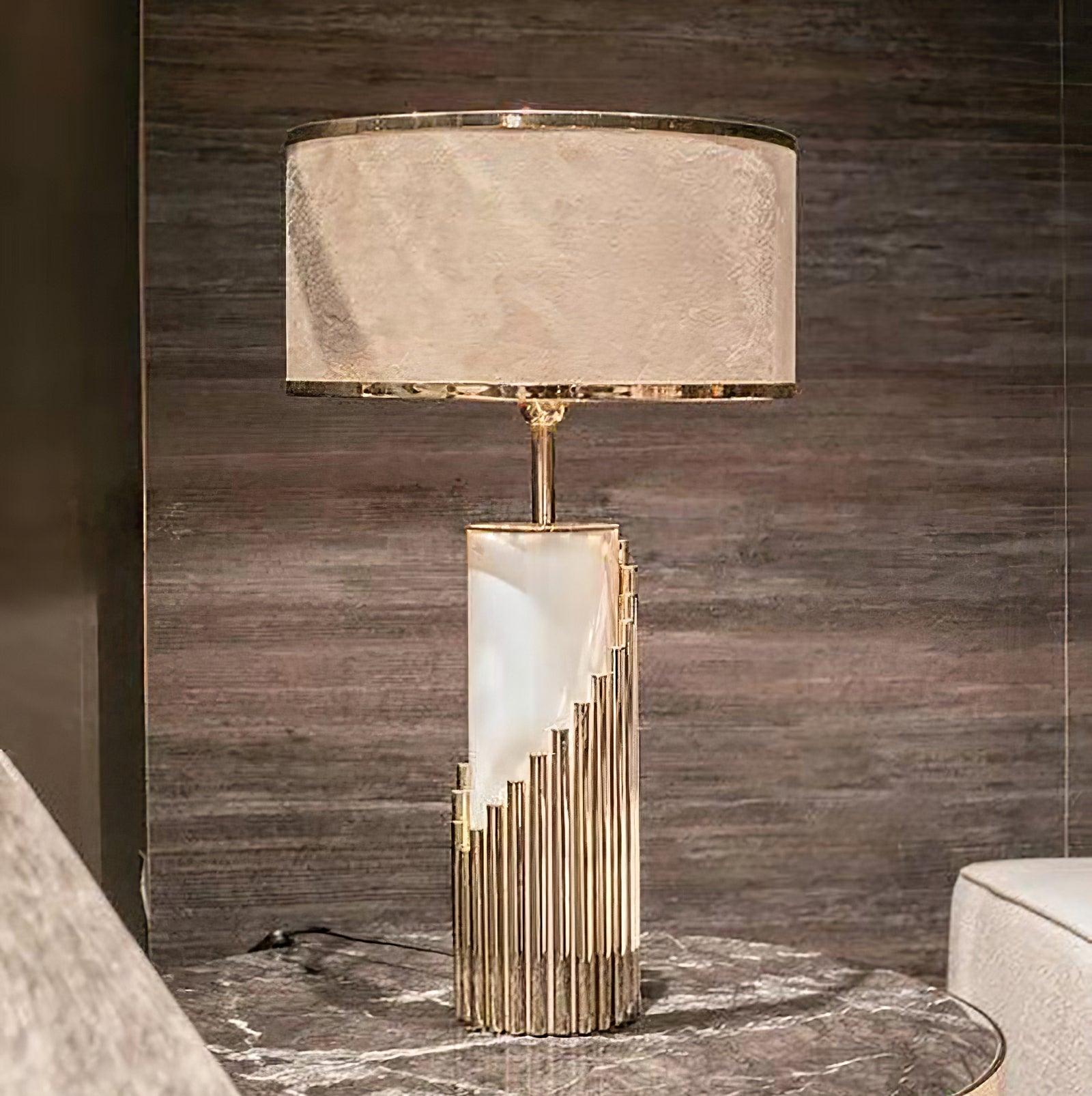 Streamline Table Lamp detail view 2