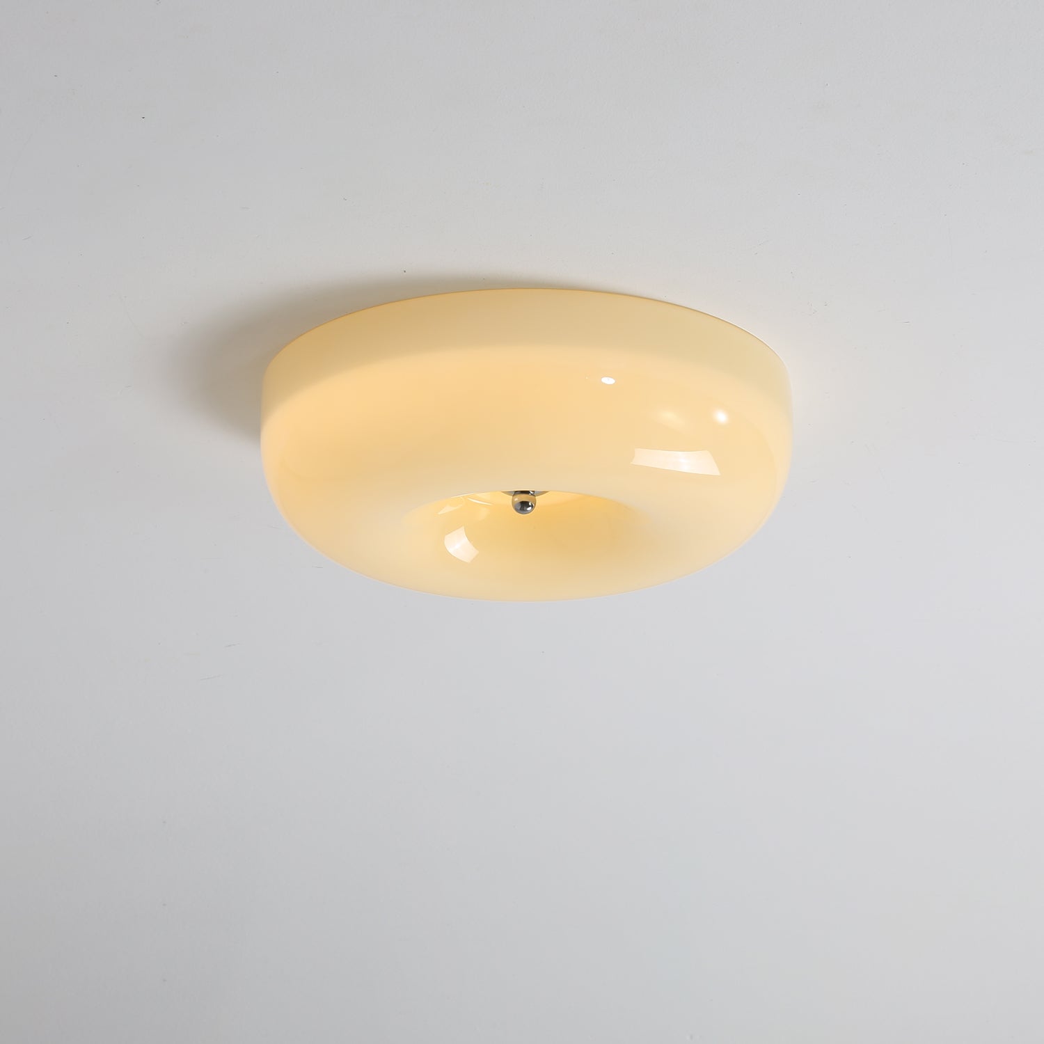 Swirl Glass Ceiling Lamp detail view 9