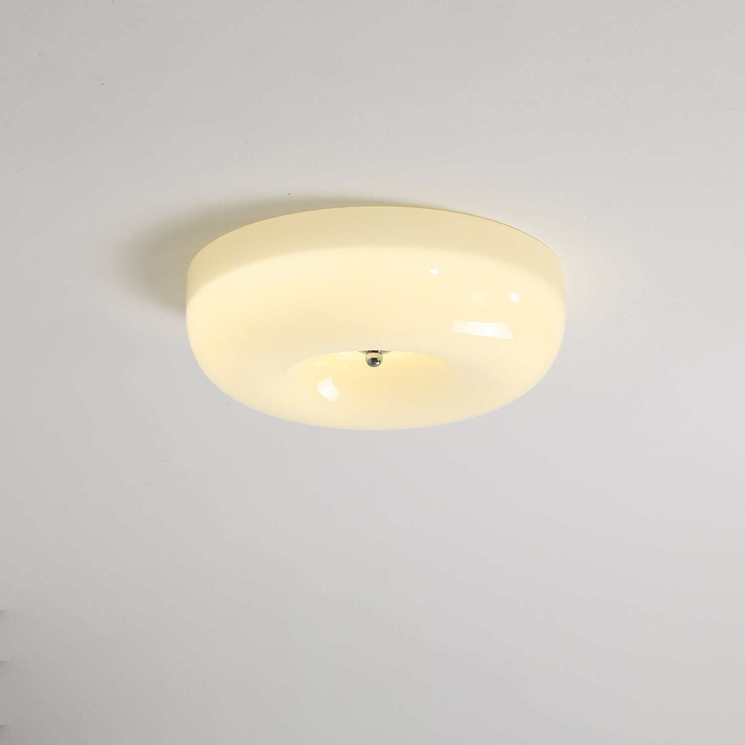 Swirl Glass Ceiling Lamp detail view 10