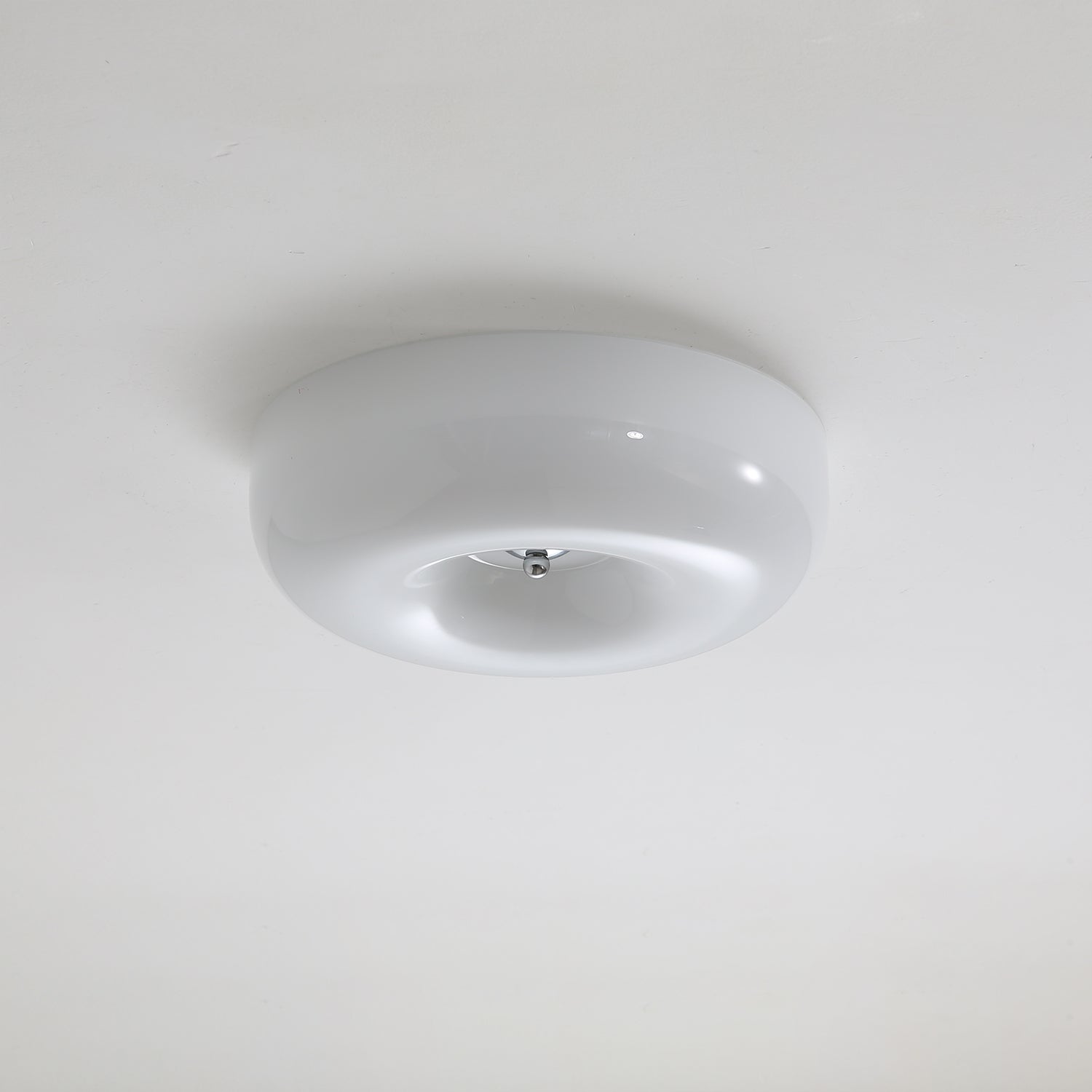 Swirl Glass Ceiling Lamp detail view 15