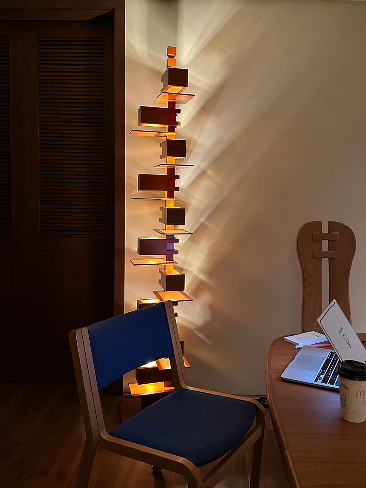 Taliesin Floor Light, Floor Lamp, detail 30