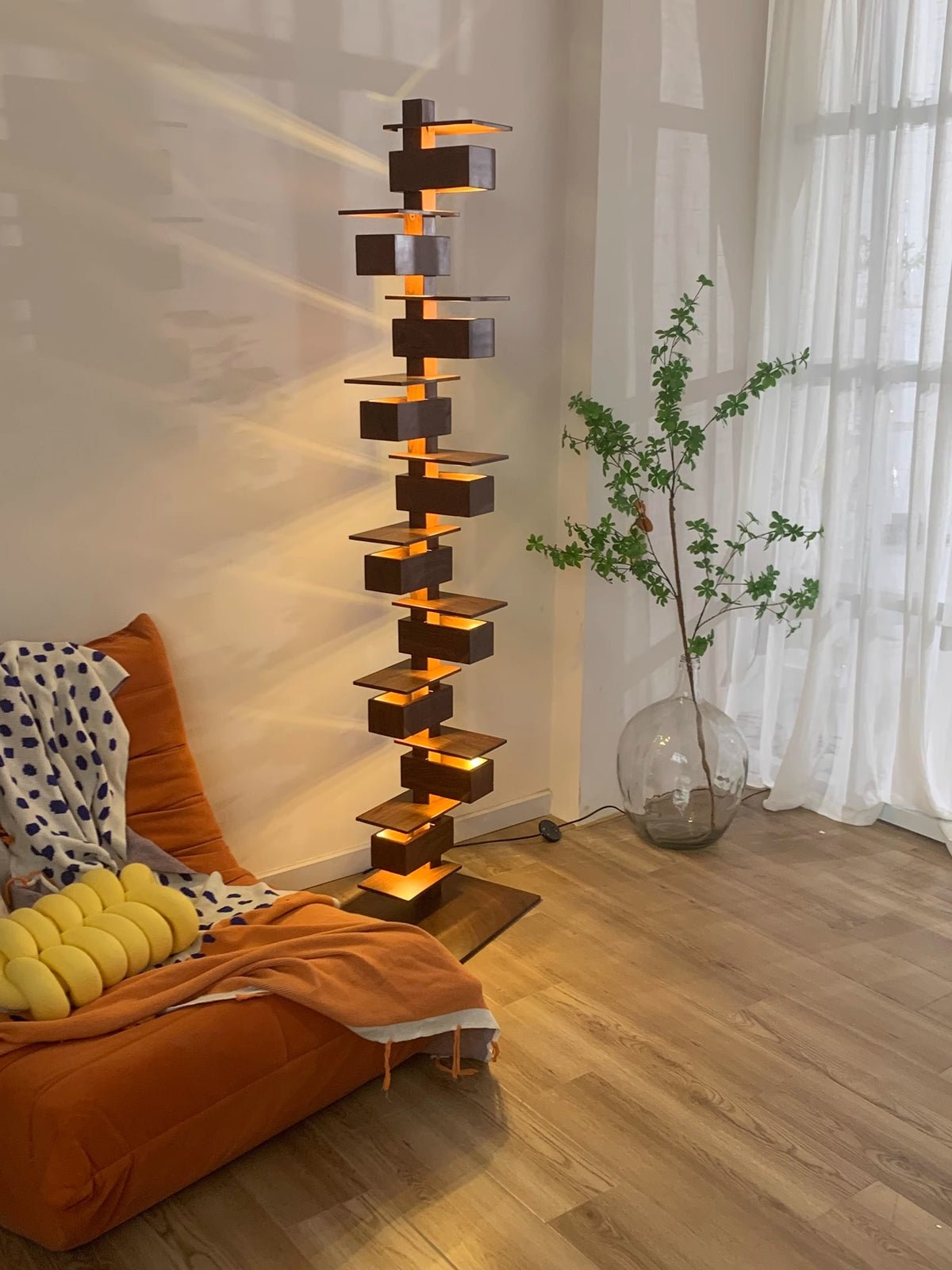 Taliesin Floor Light, Floor Lamp, detail 21