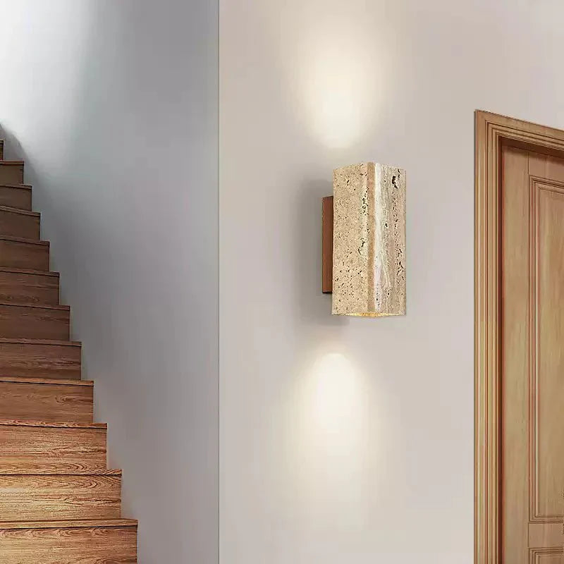Tavora Arc Wall Lamp