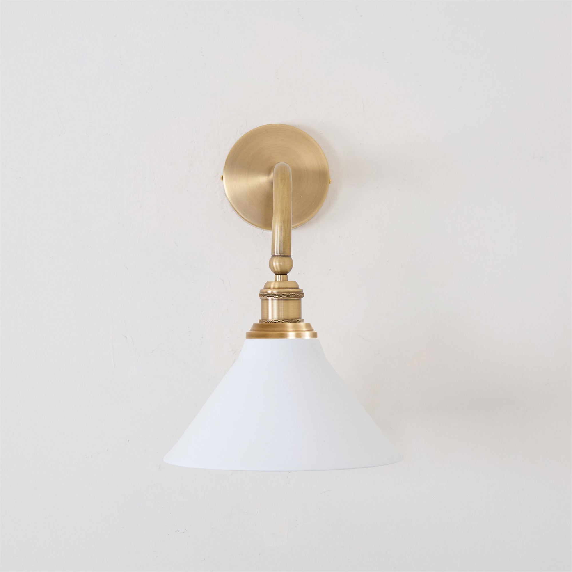 Heirloom Wall Lamp 9.4