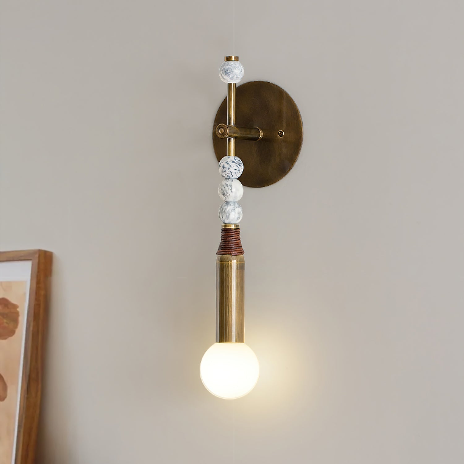 Toam Plug-in Wall Sconce