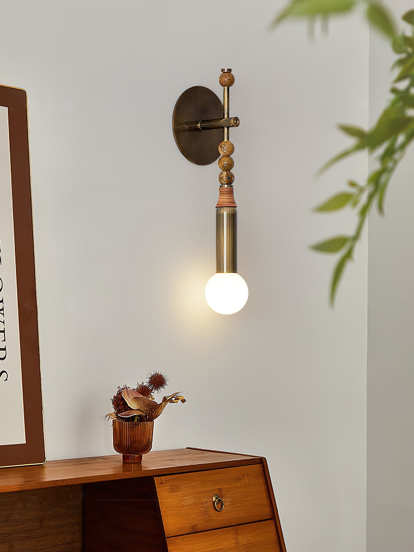 Toam Plug-in Wall Sconce