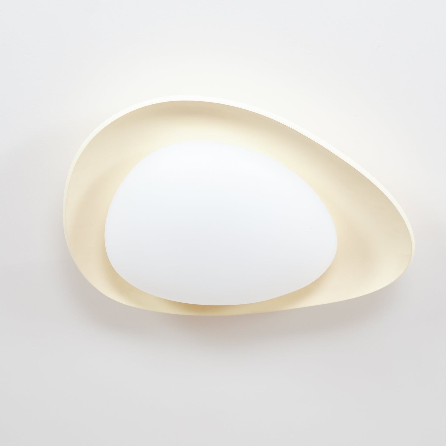 Tonia Flush Mount Light Ceiling Lamp