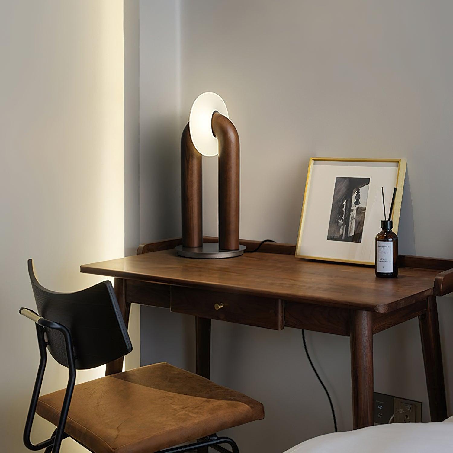 U-Shaped Xuanguang Table Lamp 7.9