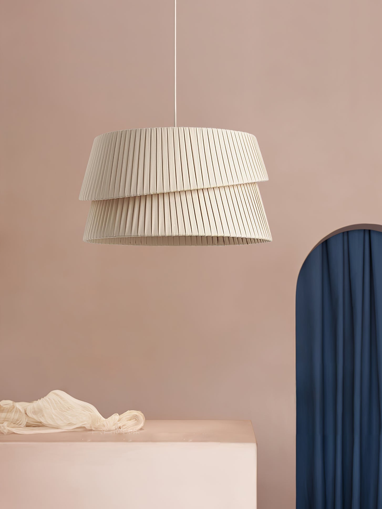 Vela Twist Pendant Lamp